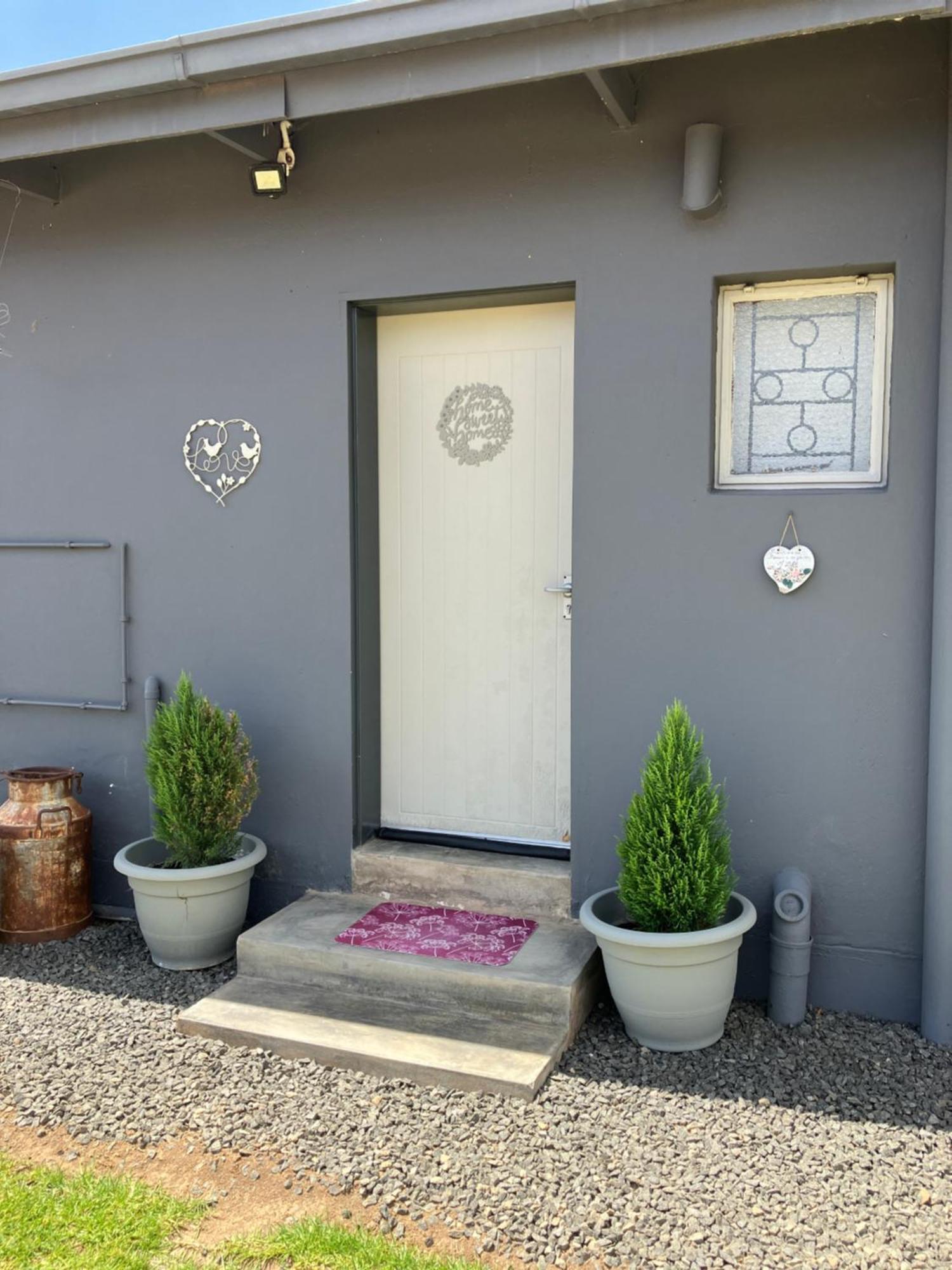 Stellies Accommodation - Room 1 Keetmanshoop Ngoại thất bức ảnh